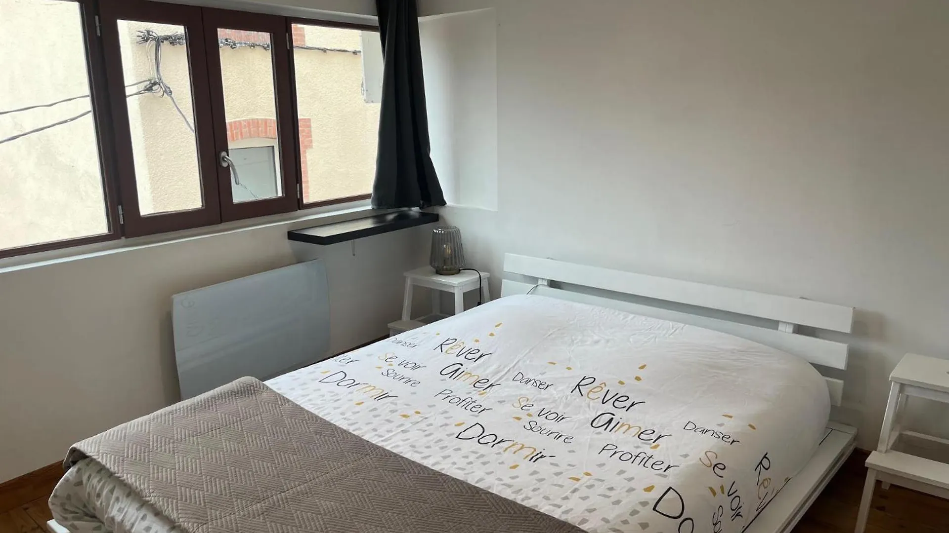شقة Beau Grand T2 Duplex Avec Du Cachet Centre Ville سان جودُ